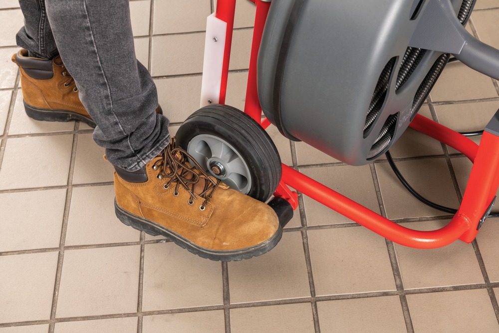 K-750 190913 Ridge20178_Action_72dpi